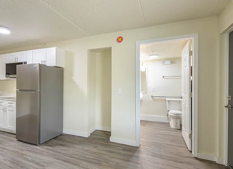 Broadview Apartments — Photo 5