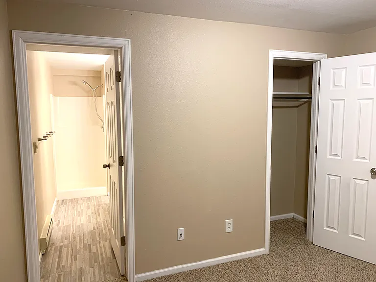 1700 Erin Ct #B — Photo 39