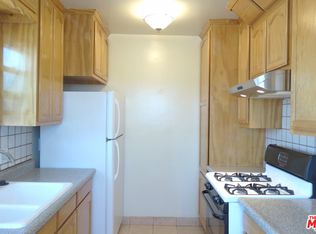 1120 Sunvue Pl, Los Angeles, CA 90012