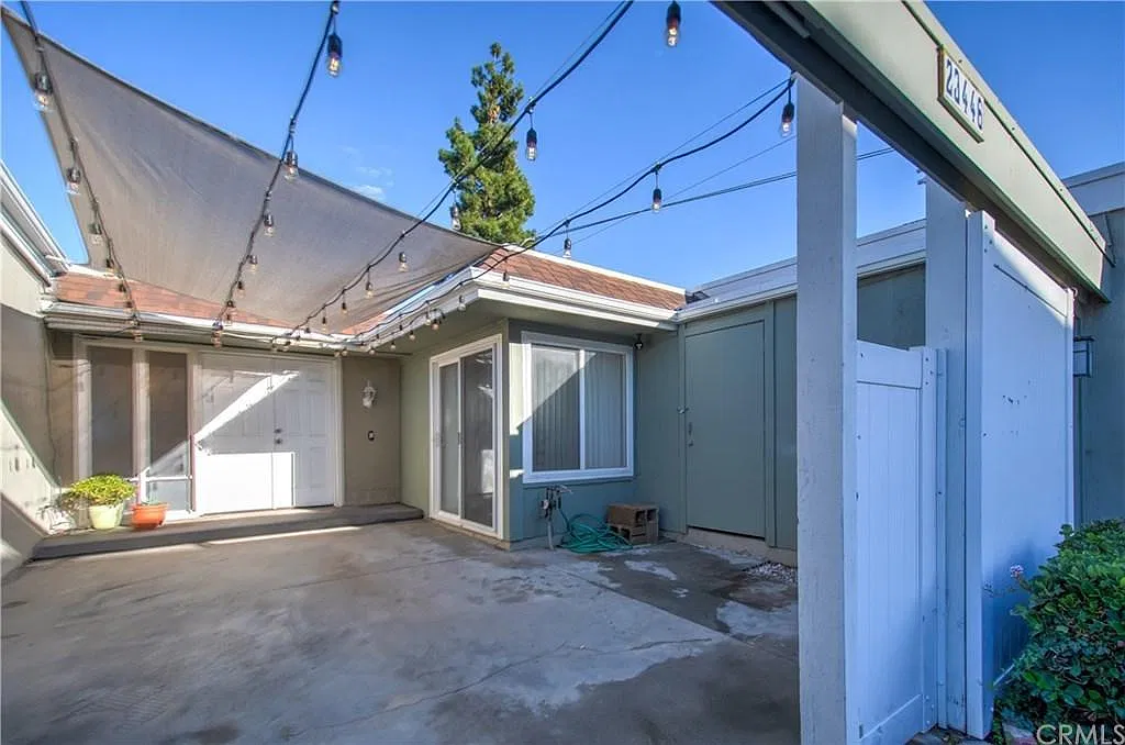 3 bed, 1460 sqft, $3,900 — Photo 2
