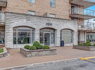 2506 Rutherford Rd #501, Vaughan, ON L4K5N4