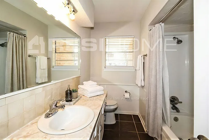 1205 Cavalier St — Photo 11