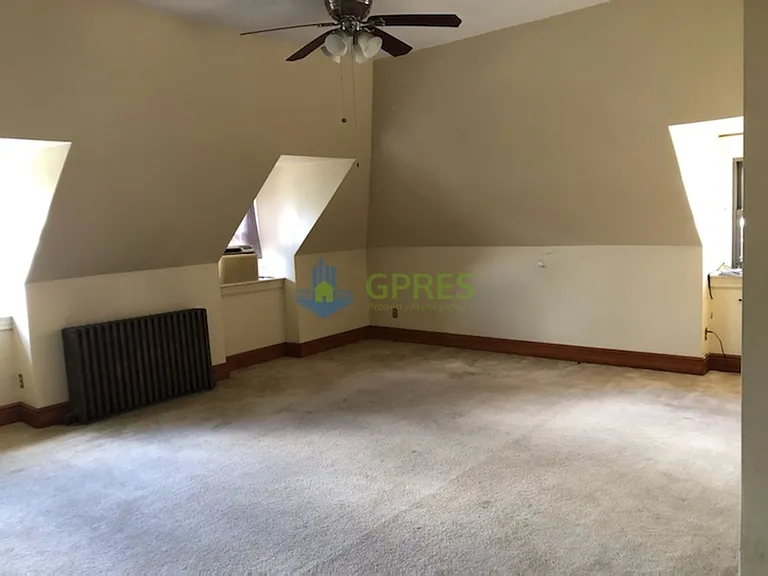 425 S. Aiken Ave. — Photo 6