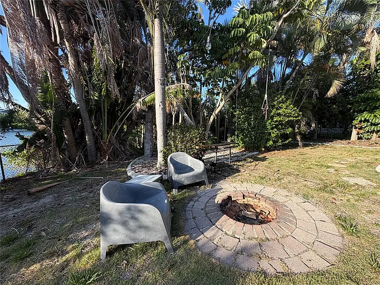 6612 Blackfin Way — Photo 38