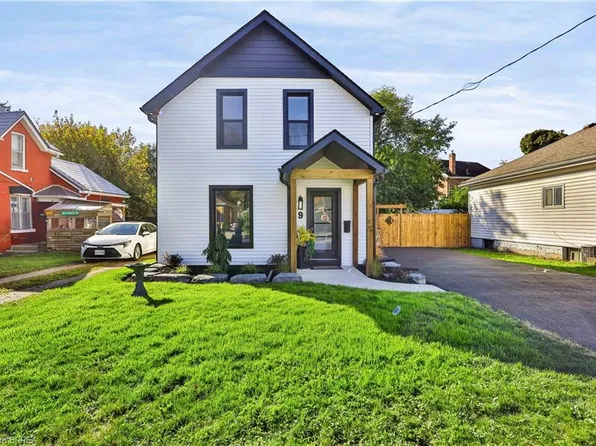 9 Walter St, Brantford, ON N3S 1N4