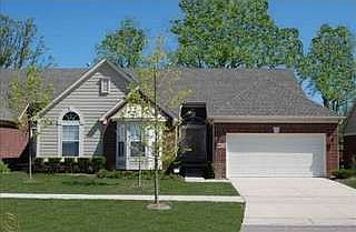 1st image of 40758 Lenox Park Dr #3