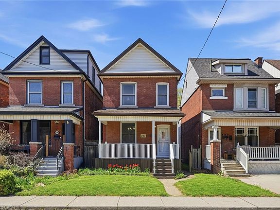 2nd image of 224 Balsam Ave S