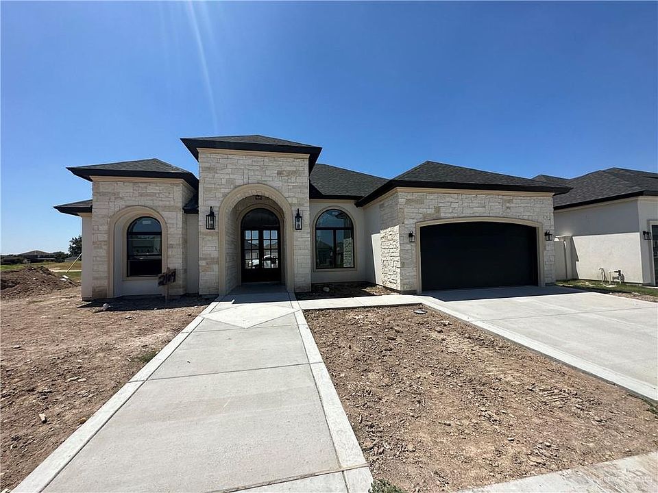 1st image of 2109 Macquarie Dr