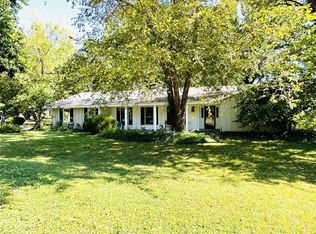 149 River Bend Dr, Chesterfield, MO 63017