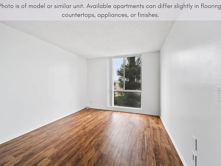 Park View Apartments — Photo 15