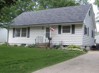 611 5th Ave SE, Stewartville, MN 55976