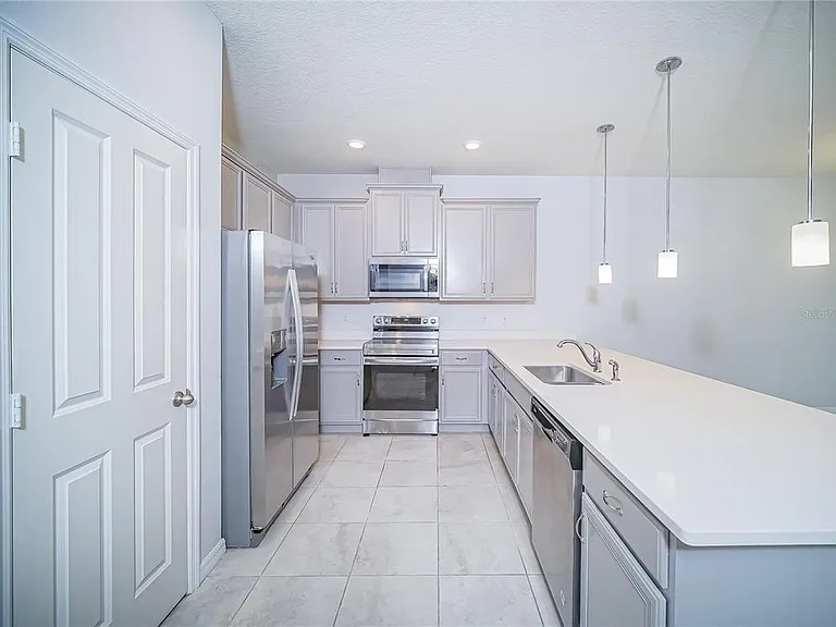 5124 Crown Haven Dr — Photo 9