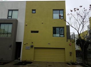 201 Palisade Dr, Oakland, CA 94607