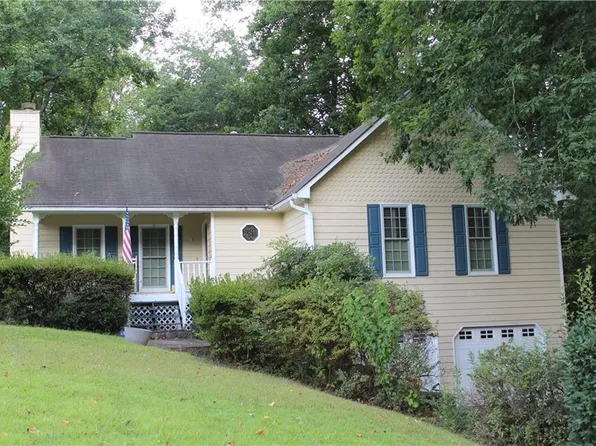 410 Raven Dr, Canton, GA 30115