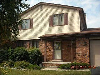 1st image of 691 Oxhill Ct