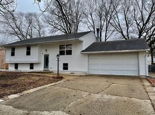 2507 Sheridan Dr, Champaign, IL