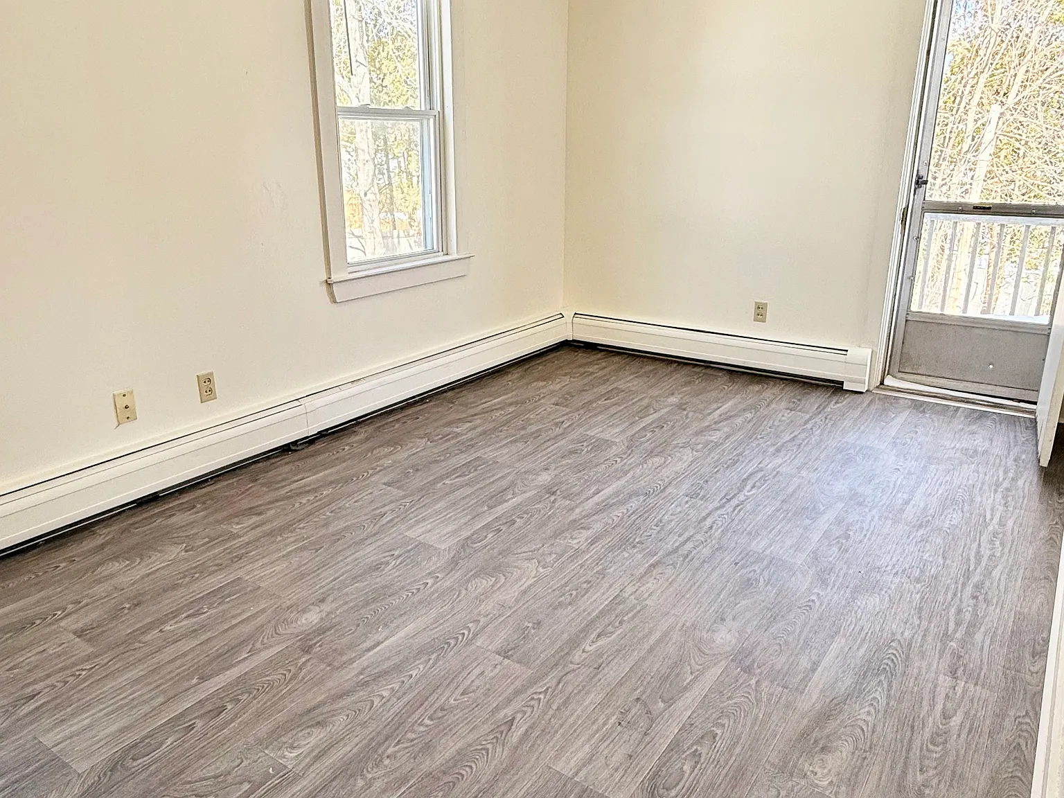 2 bed, $1,200 — Photo 2