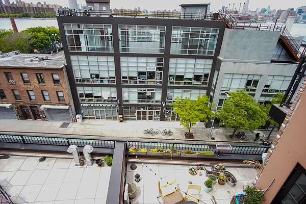 Rented by Lofts and Flats LLC | media 24