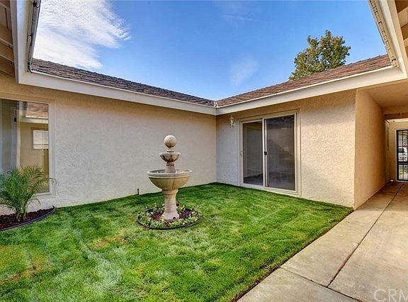 5th image of 816 E Vista Del Playa Ave