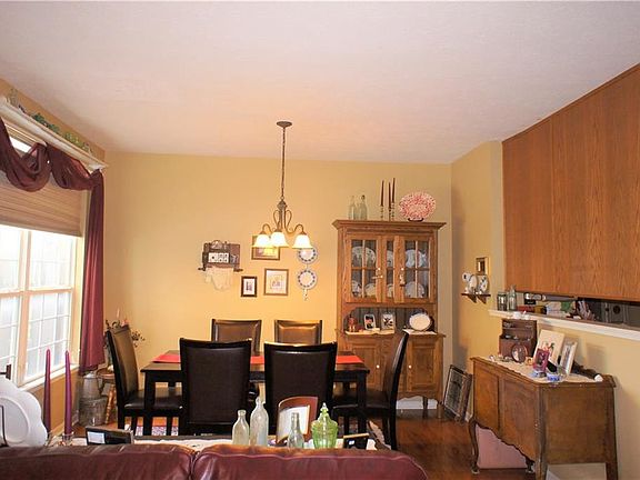 5th image of 8136 Windham Lake Ter