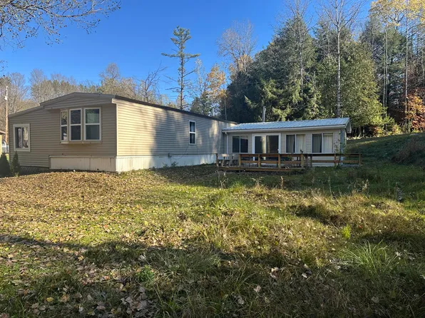 5423 N Karley Ct, Luther, MI 49656