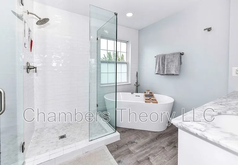 235 Shirley Sq SE — Photo 18