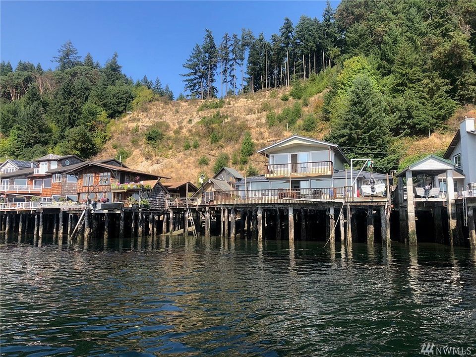 1st image of 32 N Salmon Bch