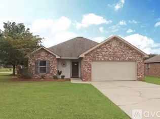1 W Spruce, Sumrall, MS 39482