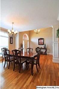 3rd image of 5860 Carrington Ln