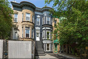 52 Brinkerhoff Street