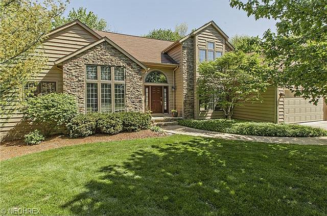 1st image of 36180 Spicebush Ln