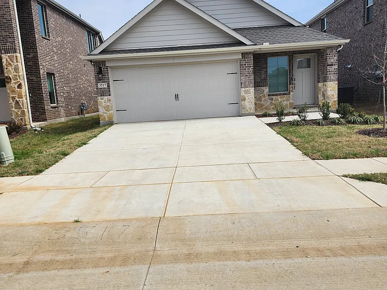3517 Cribbing Trl — Photo 10