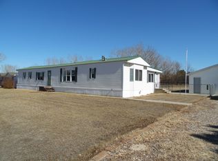 3302 9th Ave E, Williston, ND 58801