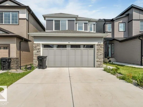 3111 9th St NW, Edmonton, AB T6T 2V6