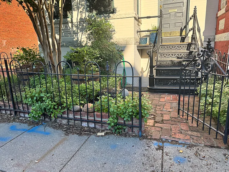4th St NE — Photo 8