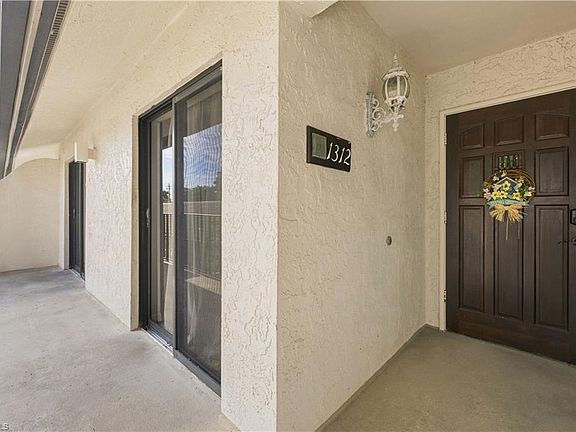 4th image of 3370 10th St N APT 1312