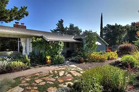 106 Scenic Dr photo 1