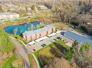 6600 Trillium Village Ln UNIT 7, Clarkston, MI 48346
