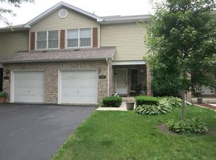 404 S Wenbriar Sq, Addison, IL 60101