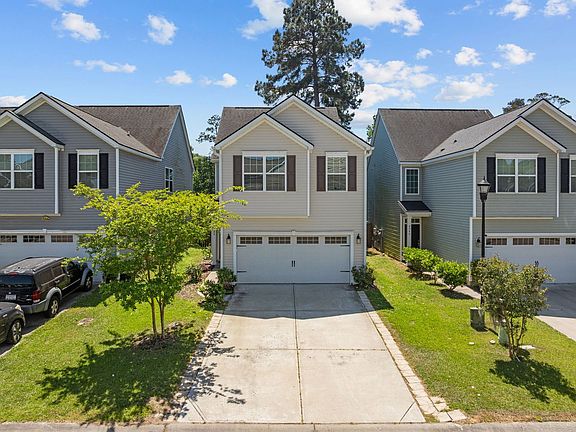 3rd image of 8988 Cat Tail Pond Rd