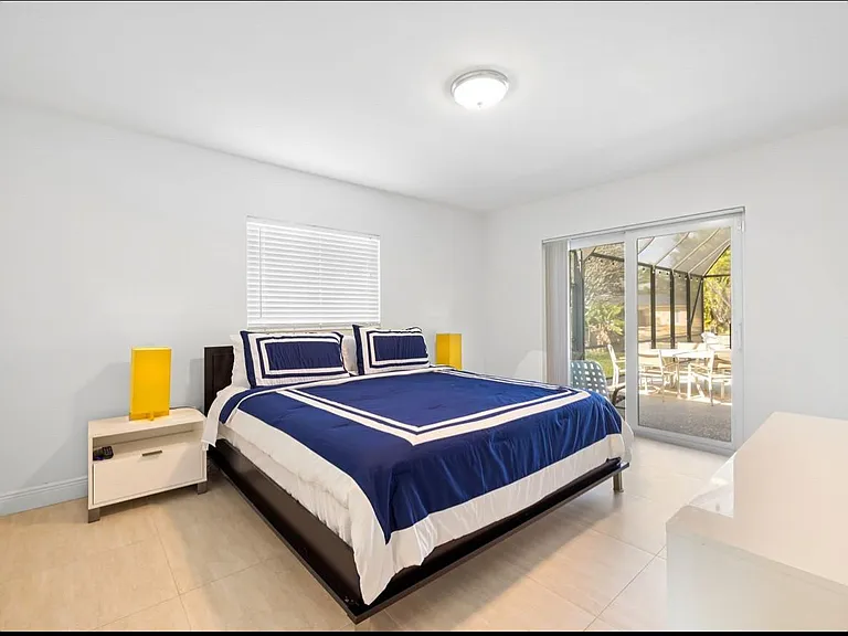 5921 SW 17th Ct #59212 — Photo 13