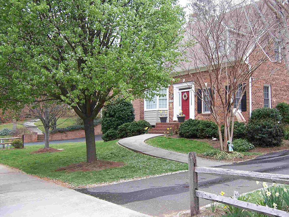2nd image of 5125 Rockmont Ct