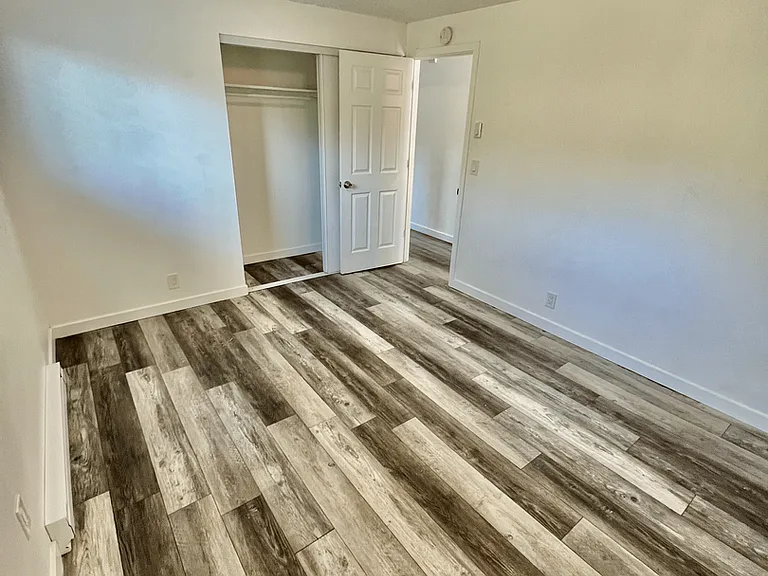 15444 10th Ave SW — Photo 14