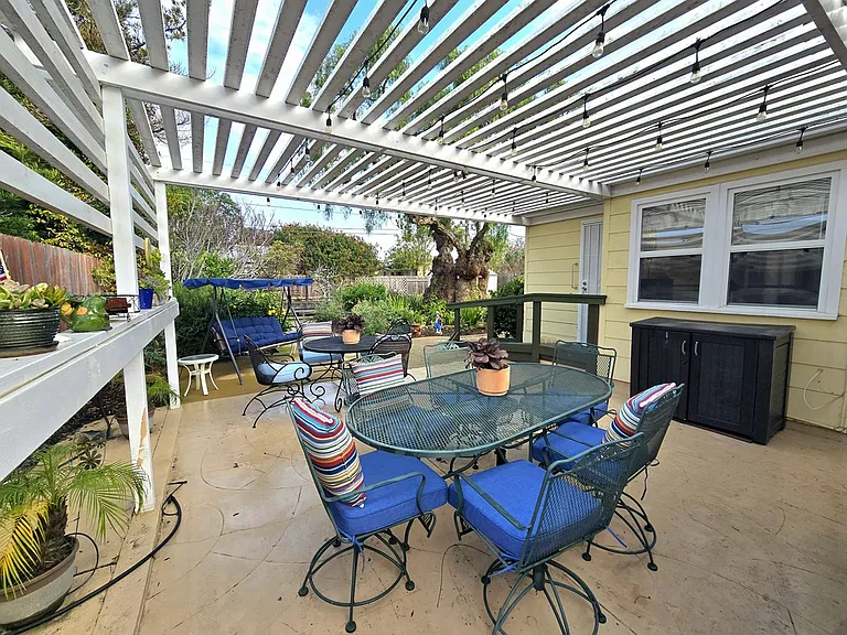 458 Citrus Ave — Photo 20