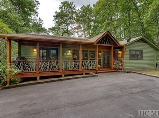 299 Forest Trl, Highlands, NC 28741