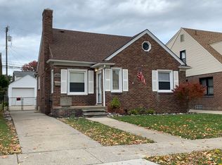 22776 Arlington St, Dearborn, MI