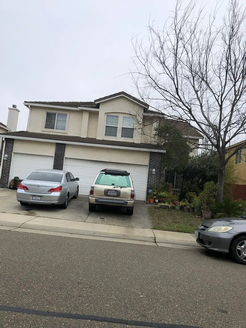 9008 Allbritton Way photo 1