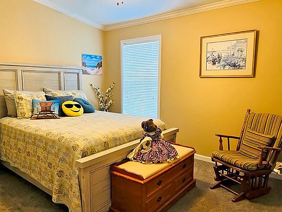 5th image of 1135 La Paloma Blvd #1135