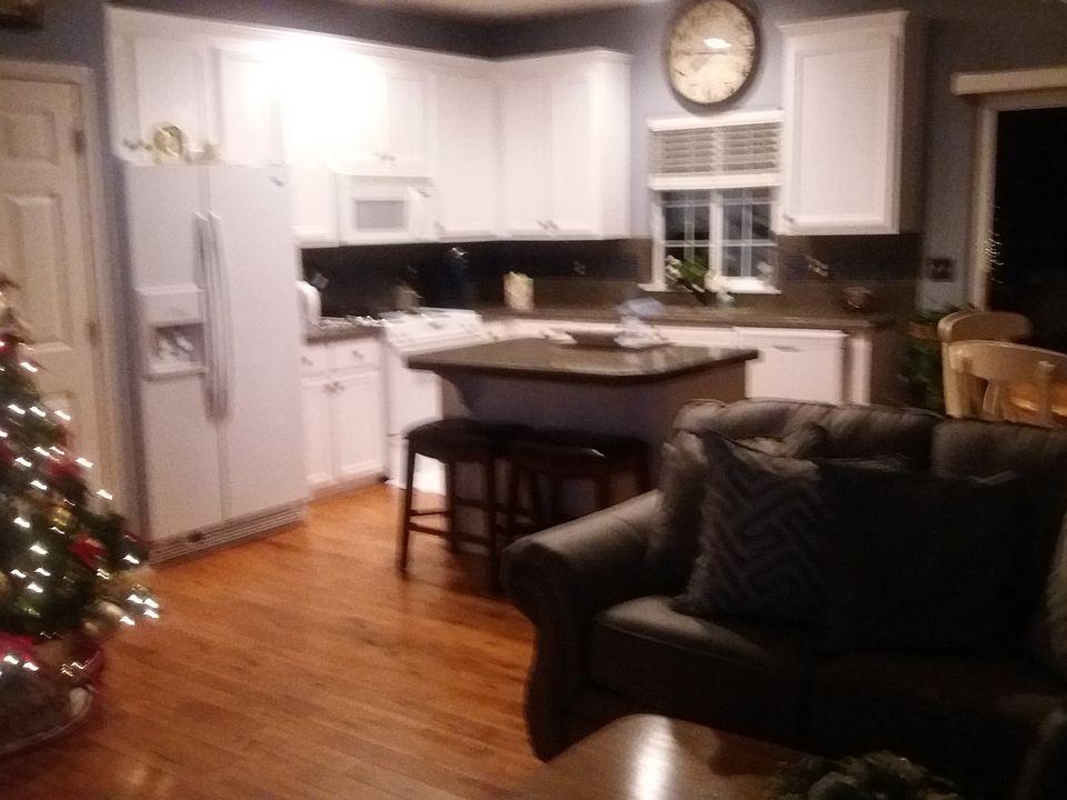 1st image of 14737 SW Catalina Dr