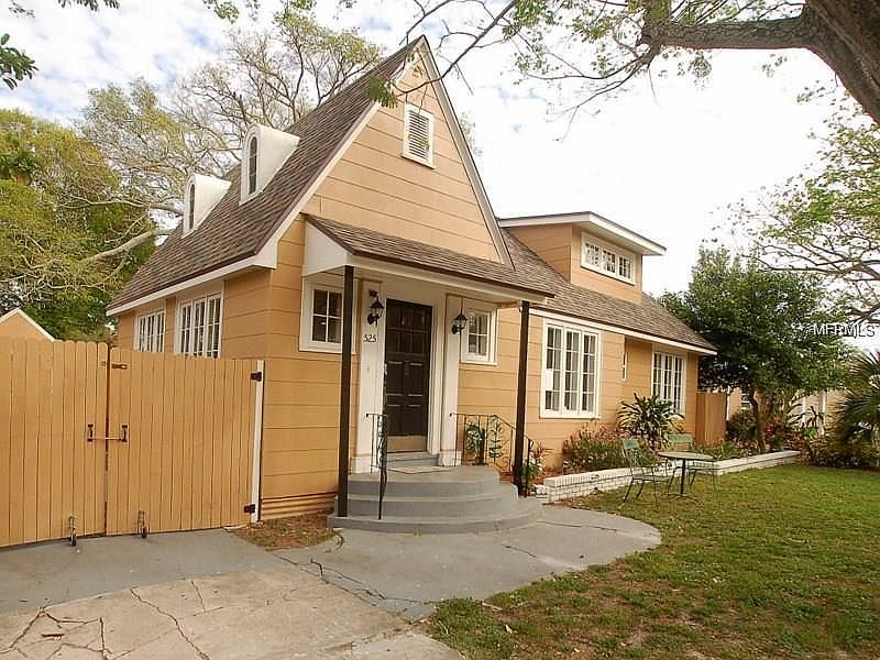 1st image of 525 Phoenix Ave